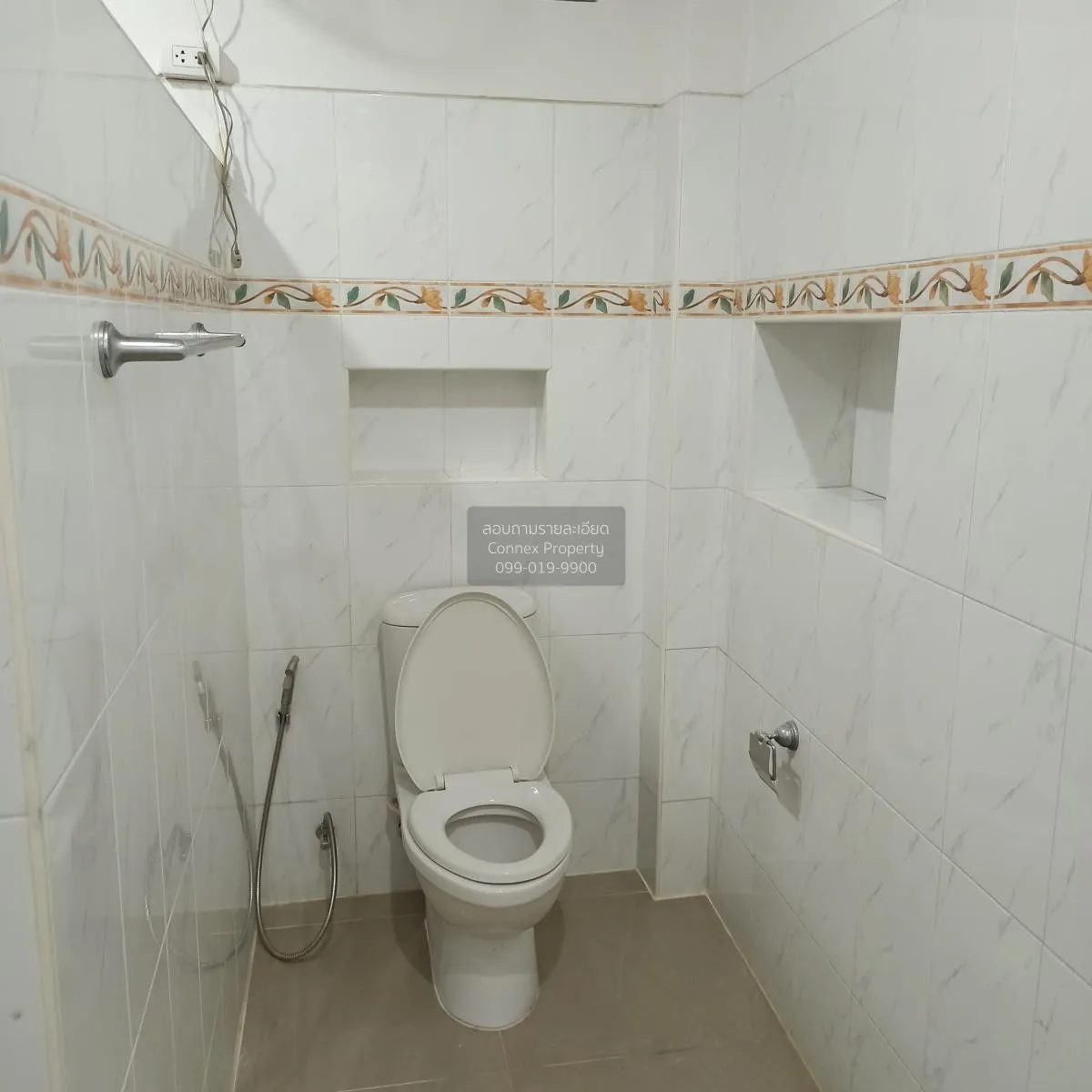 For Rent Townhouse/Townhome  , Baan 84 Mansion , MRT-Ladprao 71 ,