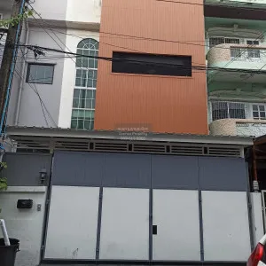 เช่าทาวน์เฮ้าส์/ทาวน์โฮม  หมู่บ้าน 84 แมนชั่น MRT-ลาดพร้าว 71 (สายสีเหลือง) วังทองหลาง เขต วังทองหลาง กรุงเทพ CX-133732