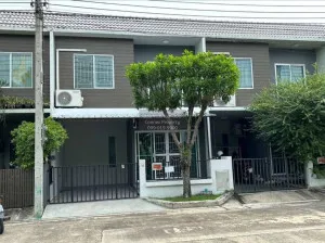 ขายทาวน์เฮ้าส์/ทาวน์โฮม  เดอะ คัลเลอร์ส วงแหวนฯ - รามอินทรา 2 บางชัน เขต คลองสามวา กรุงเทพ CX-133904