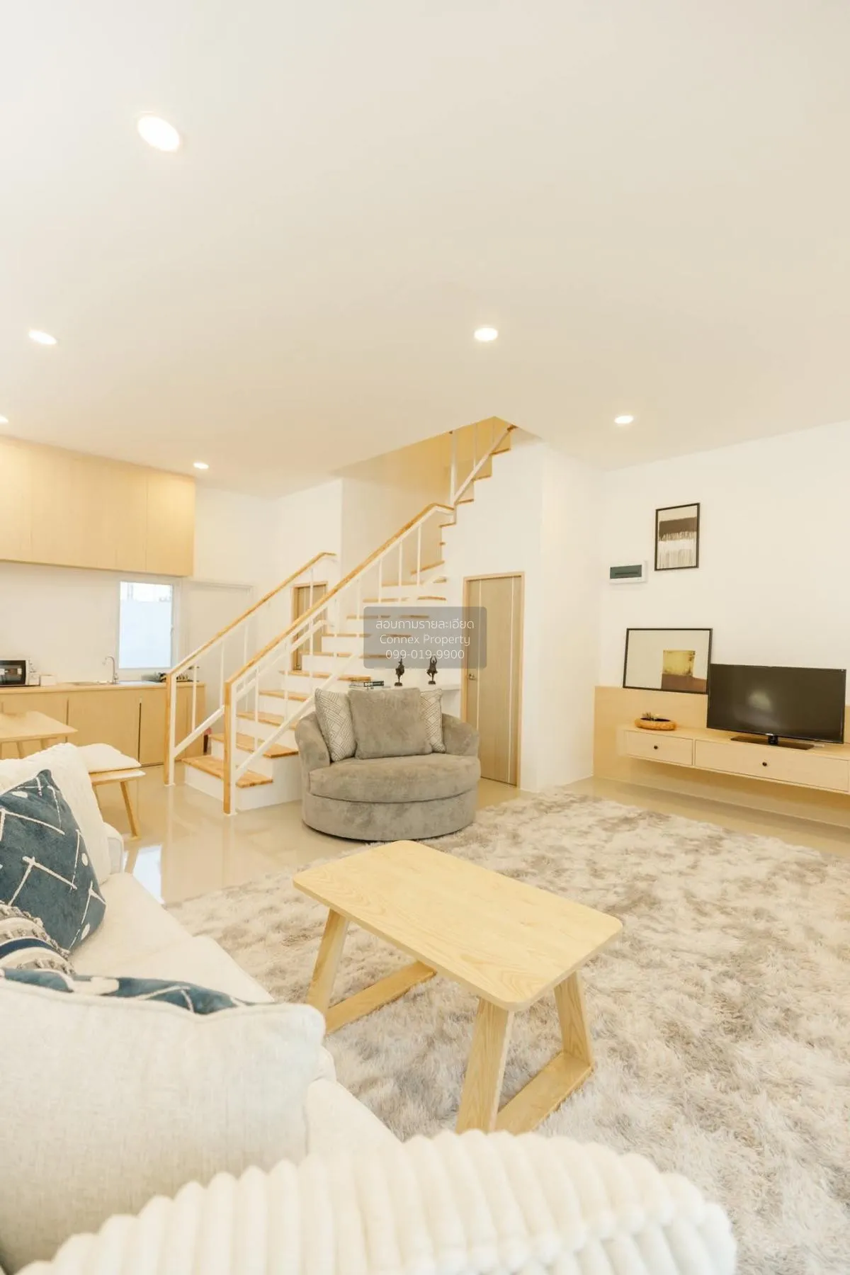 ขายทาวน์เฮ้าส์/ทาวน์โฮม  อา - เล็ก โฮม หน้ากว้าง หนองปากโลง เมือง 2