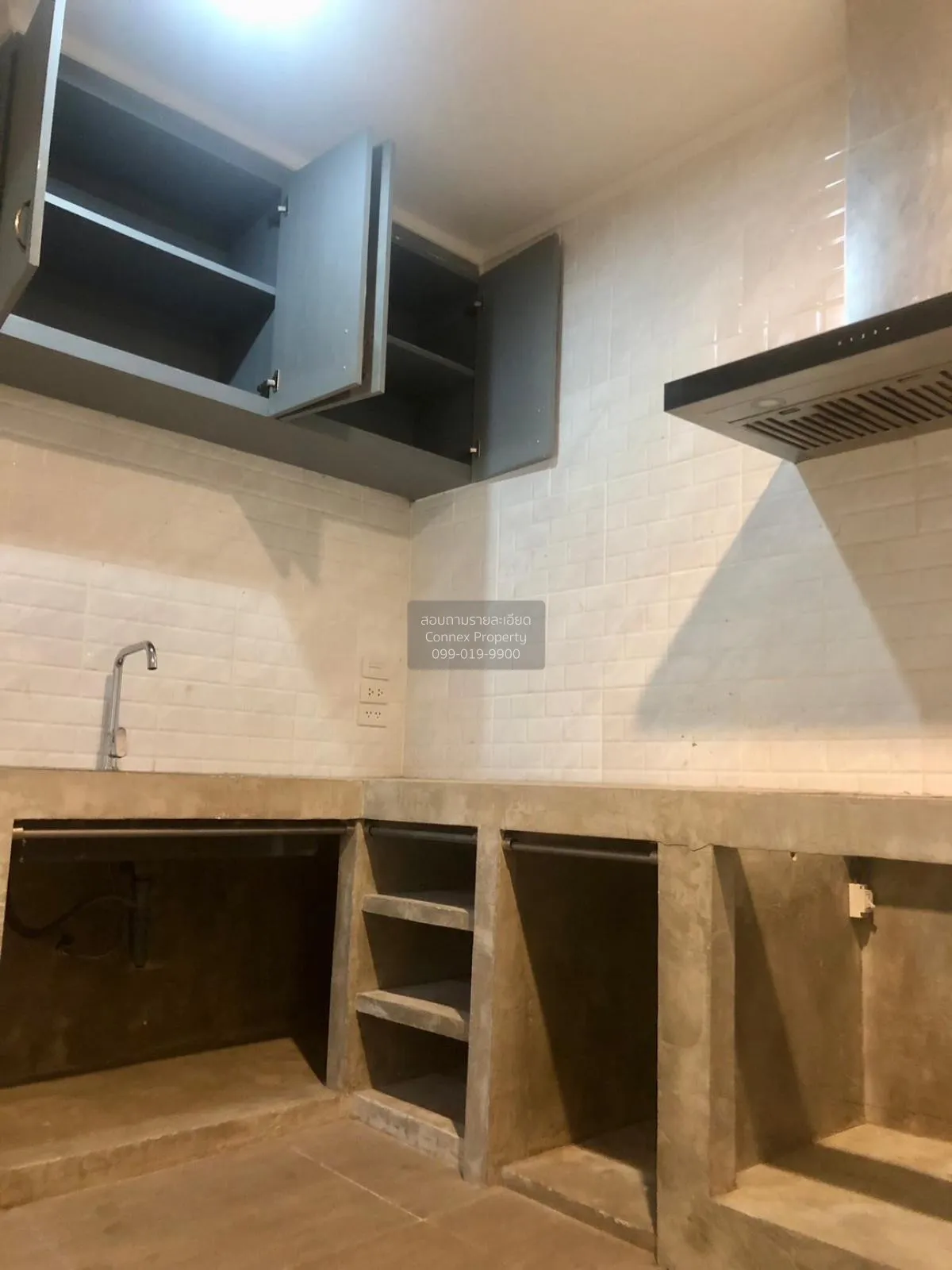 For Sale Commercial Building , Mungme Nakorn , Khlong Nueng , khl