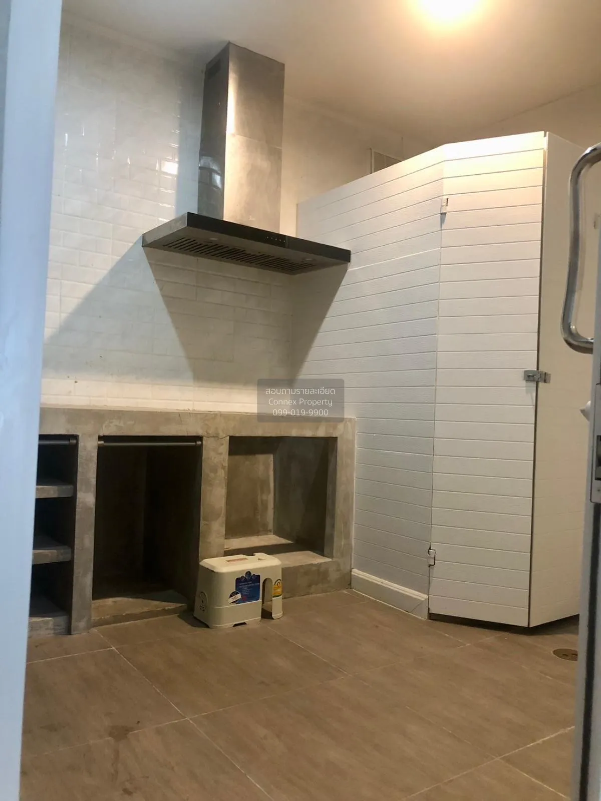 For Sale Commercial Building , Mungme Nakorn , Khlong Nueng , khl