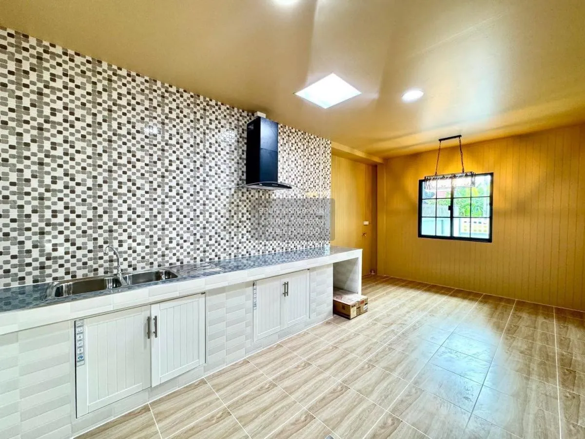 ขายบ้าน  บ้านพรจิรา คลอง 7 หน้ากว้าง รีโนเวทใหม่ บึงคำพร้อย ลำลูก