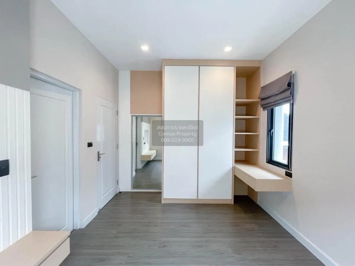 For Sale House , Bangkok Boulevard Rama 5 , corner unit , Mahasaw