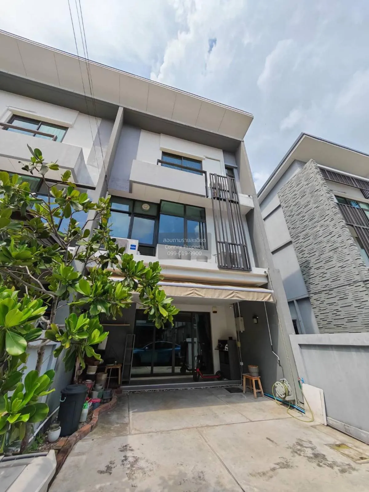 ขายทาวน์เฮ้าส์/ทาวน์โฮม  เพล็กซ์ เรสซิเดนซ์ นวมินทร์ 111 MRT-คู้บ 1