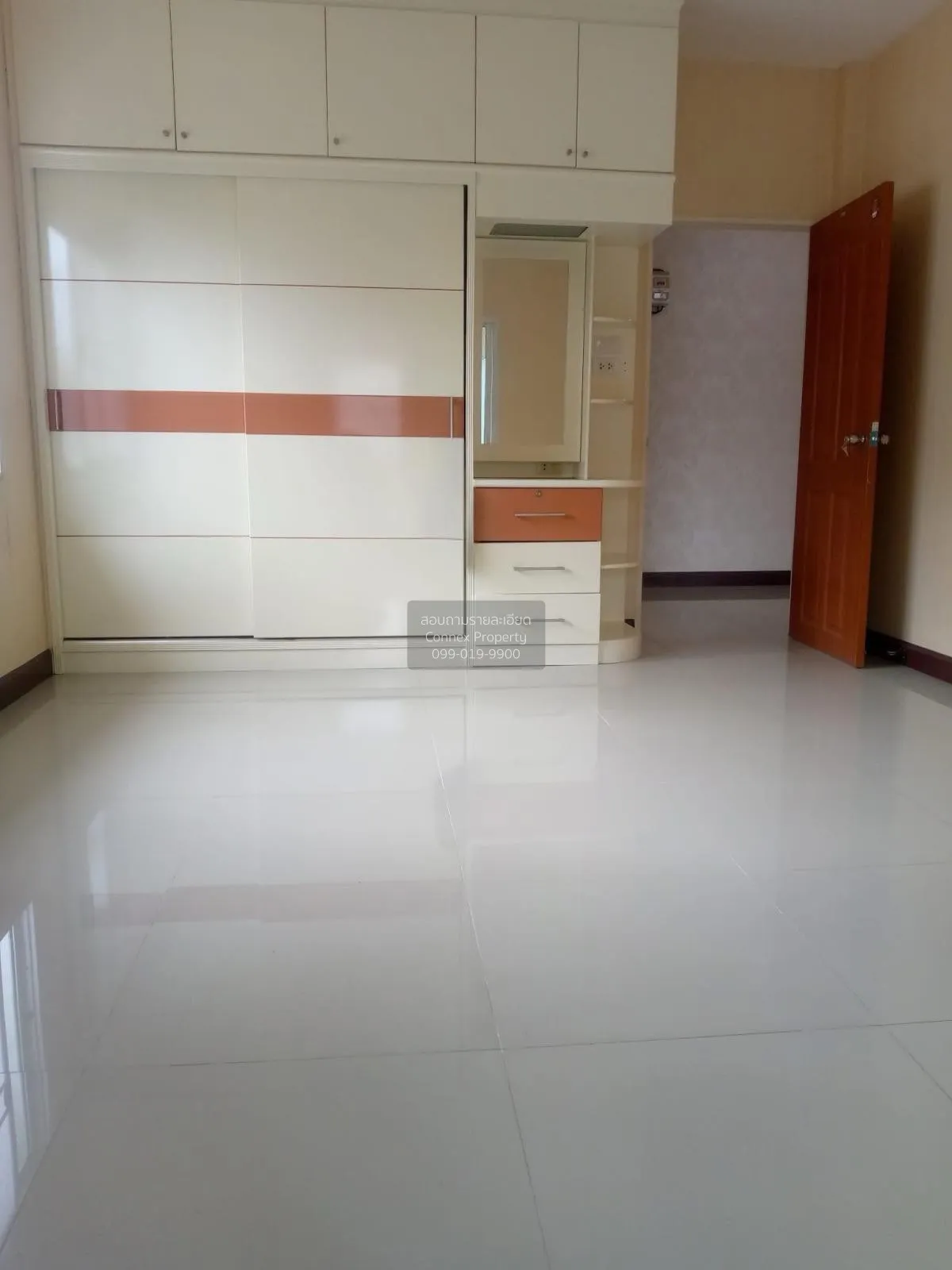 ขายบ้าน  บ้านกฤษณา การ์เด้นโฮม หน้ากว้าง บางกระทึก สามพราน นครปฐม