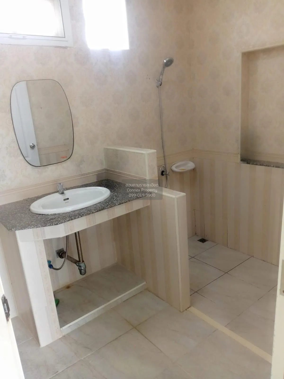 ขายบ้าน  บ้านกฤษณา การ์เด้นโฮม หน้ากว้าง บางกระทึก สามพราน นครปฐม