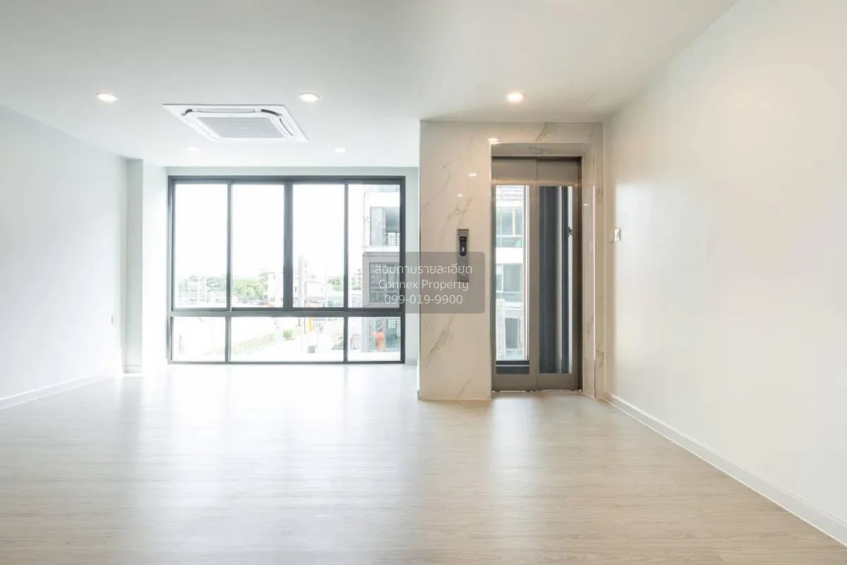 เช่าโฮมออฟฟิศ เจดับบลิว พาร์ค กรุงเทพกรีฑา ขนาด 5 ชั้น พร้อมลิฟต์