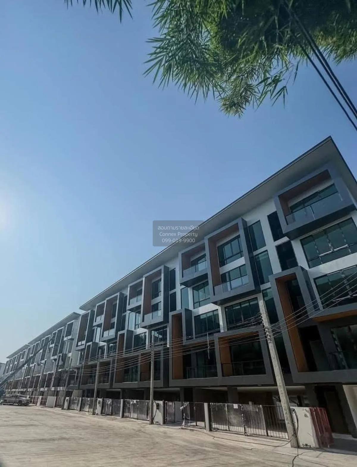 เช่าโฮมออฟฟิศ เจดับบลิว พาร์ค กรุงเทพกรีฑา ขนาด 5 ชั้น พร้อมลิฟต์