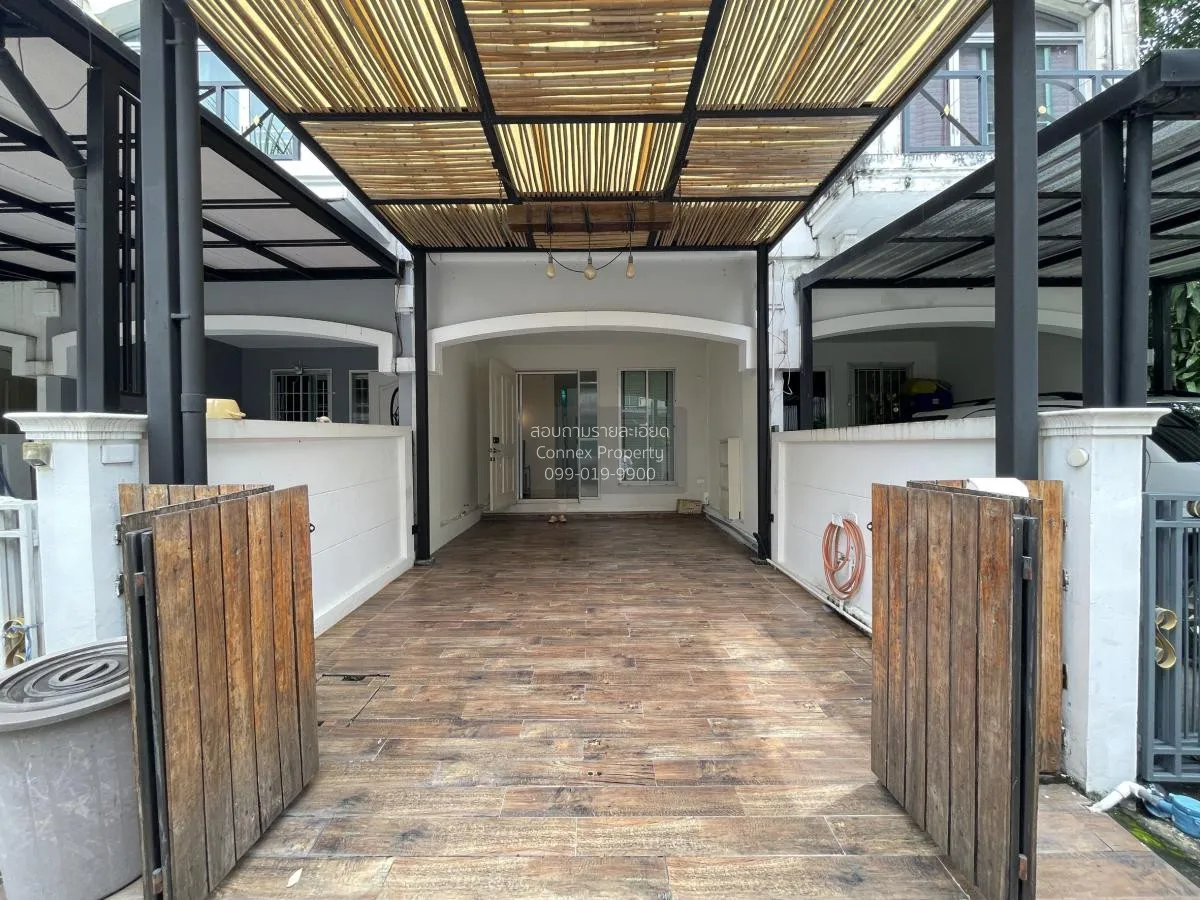 ขายทาวน์เฮ้าส์/ทาวน์โฮม  บ้านกลางเมือง เดอะ ปารีส พระราม 9-รามคำแ 2