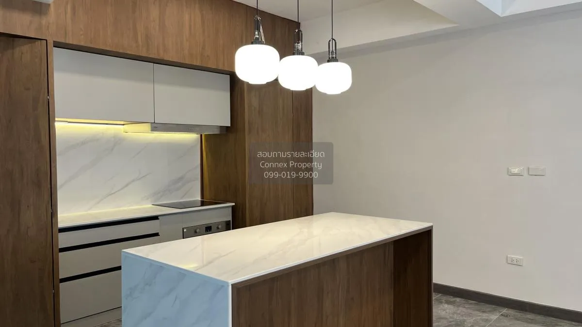 For Rent A private residence in Thonglor 25 , wide frontage , Khl