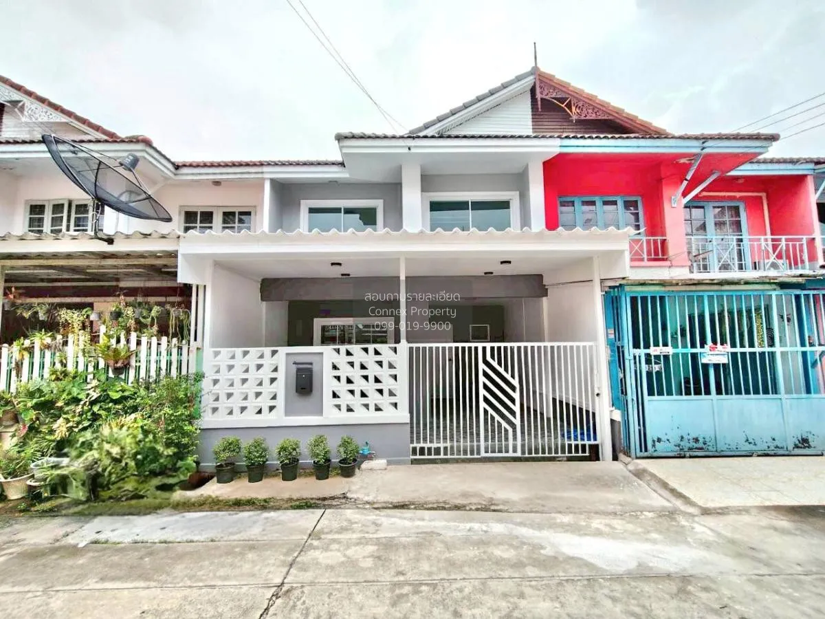 For Sale Townhouse/Townhome  , Baan Phrueksa 3 Bang Bua Thong , w 1