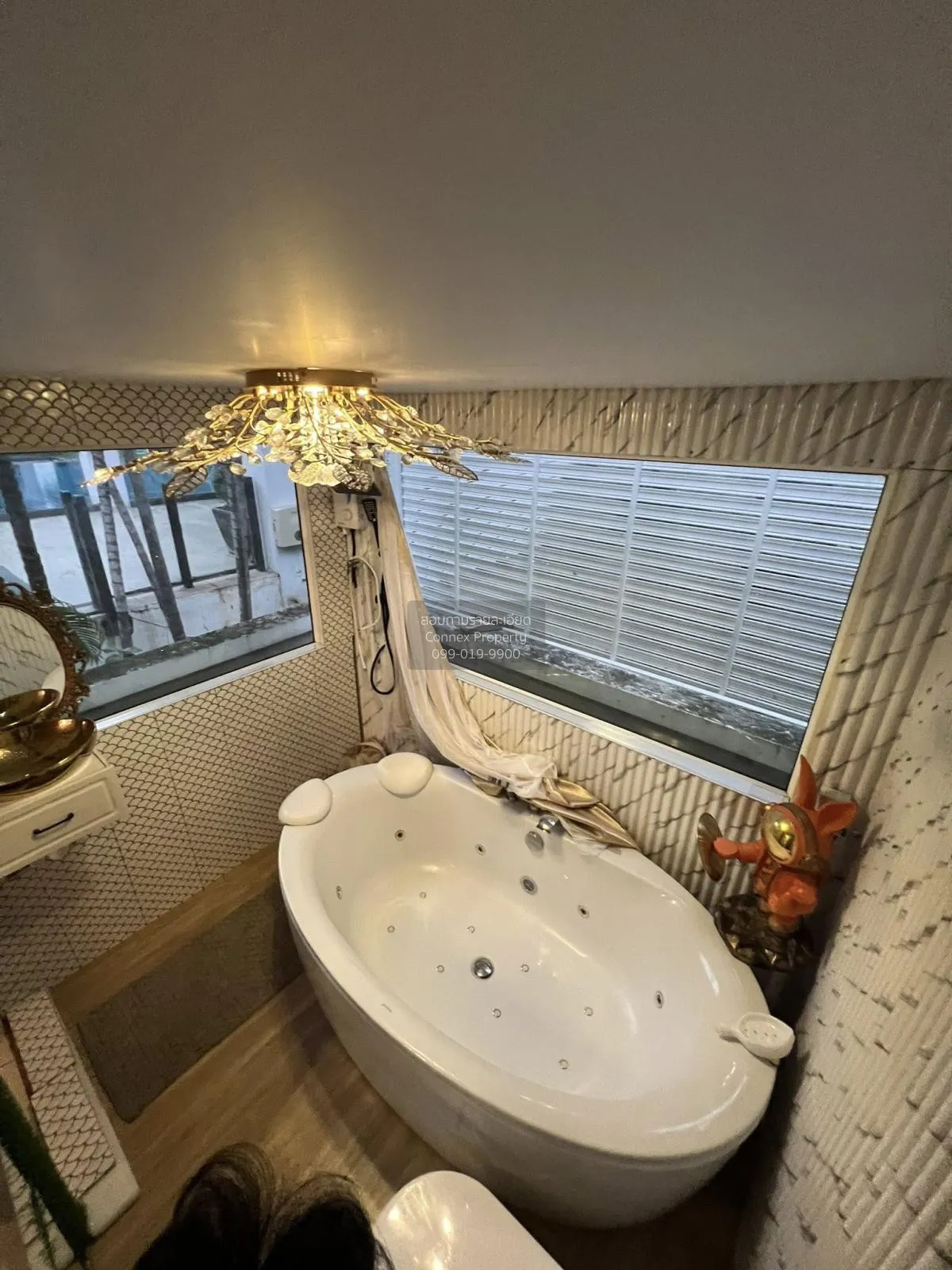 ขายทาวน์เฮ้าส์/ทาวน์โฮม  บ้านกลางเมือง เอส - เซ้นส์ ศรีนครินทร์ ห