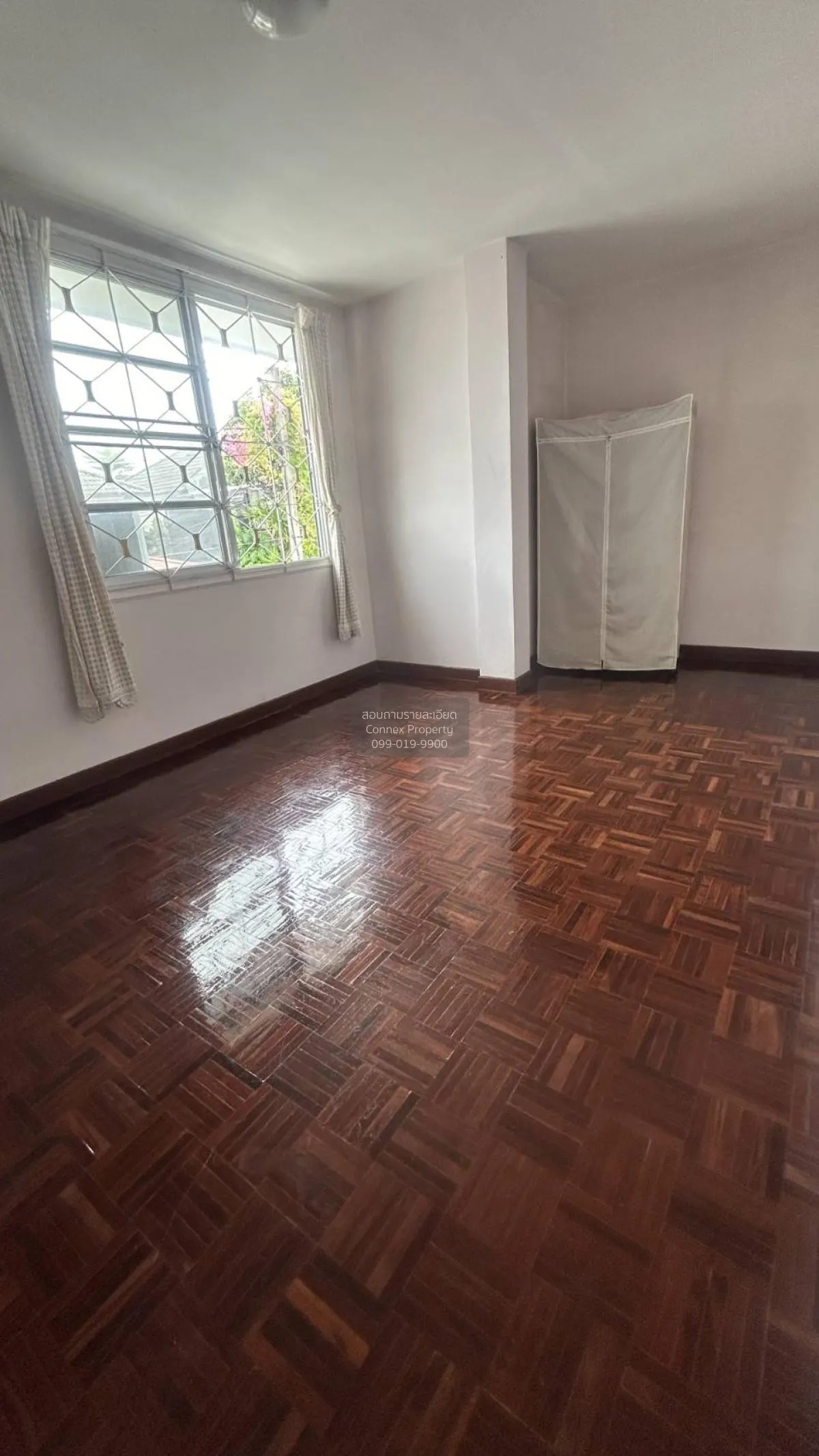 For Sale House , Royal Park Ville Suwinthawong , Lam Phak Chi , N