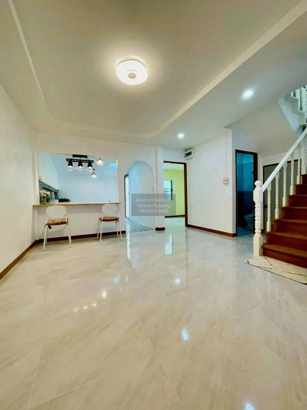 ขายทาวน์เฮ้าส์/ทาวน์โฮม  บัวทองธานี พาร์ค หน้ากว้าง บางบัวทอง บาง 4