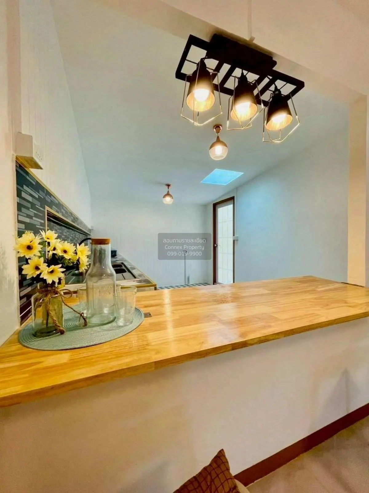 ขายทาวน์เฮ้าส์/ทาวน์โฮม  บัวทองธานี พาร์ค หน้ากว้าง บางบัวทอง บาง