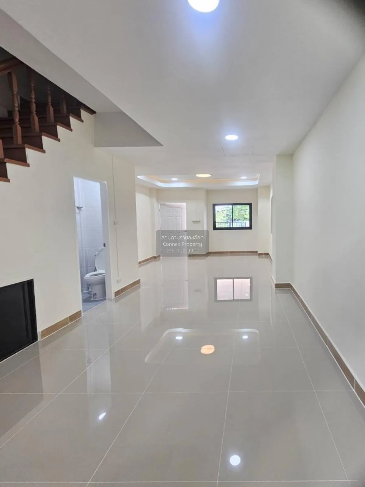 For Sale Townhouse/Townhome  , Town and Country , Krathum Rai , N