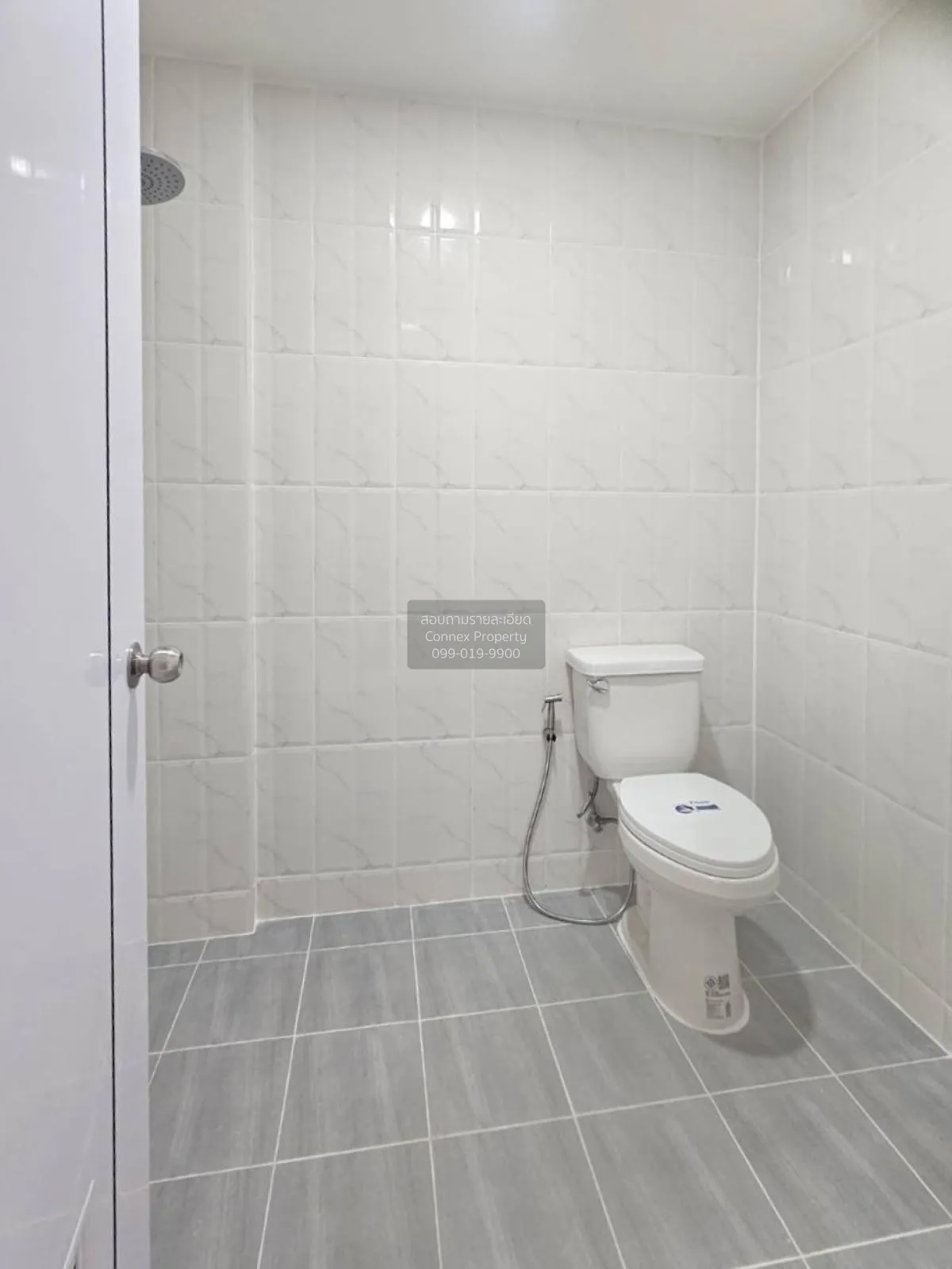 For Sale Townhouse/Townhome  , Town and Country , Krathum Rai , N