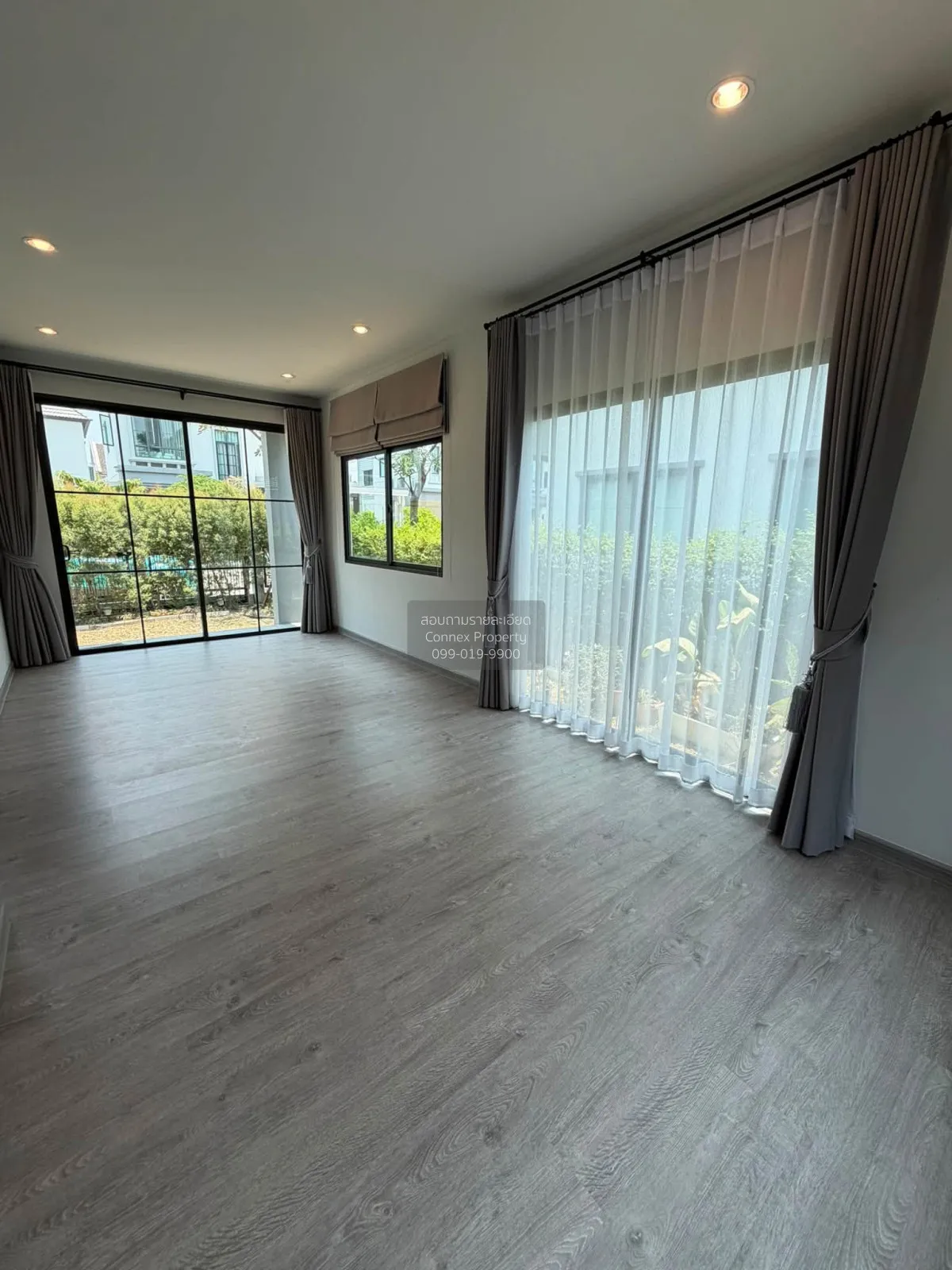 For Sale House , Sanransiri Ramkhamhaeng , wide frontage , MRT-Mi 3