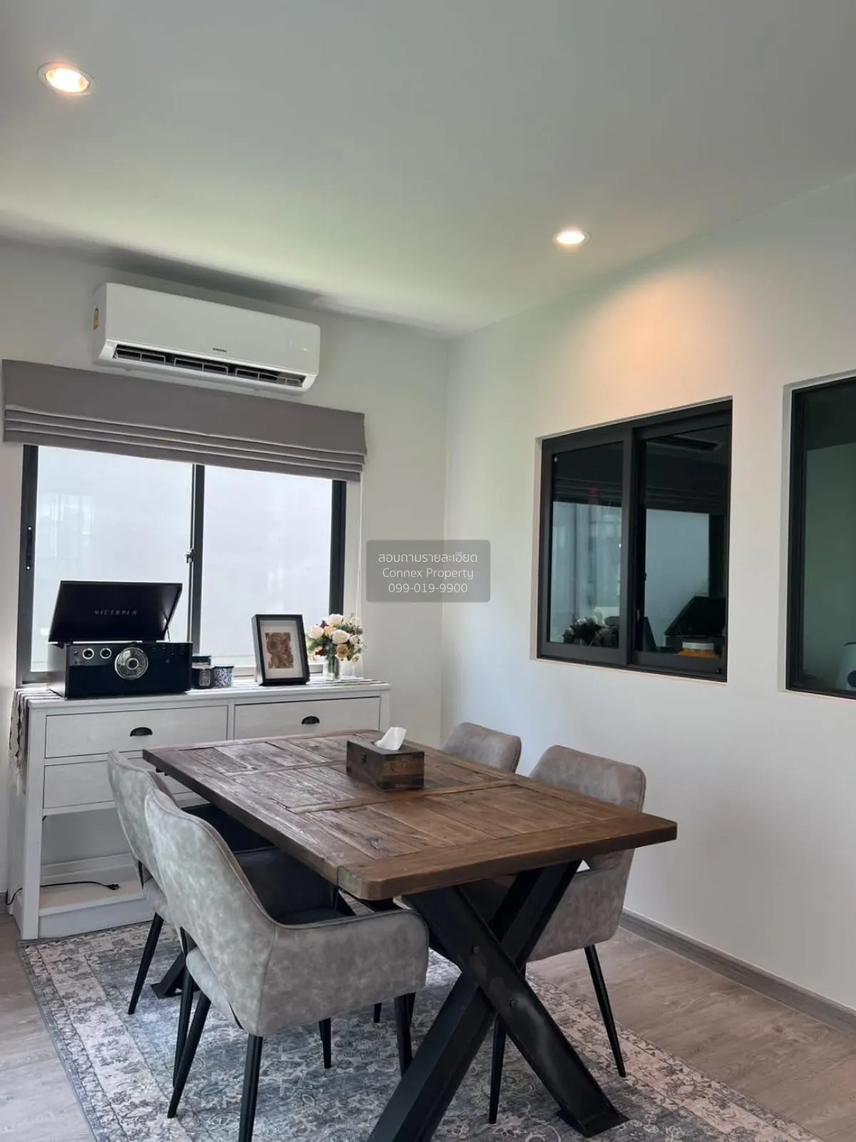 ขายบ้าน  สราญสิริ รามคำแหง หน้ากว้าง MRT-มีนบุร คลองสองต้นนุ่น เข