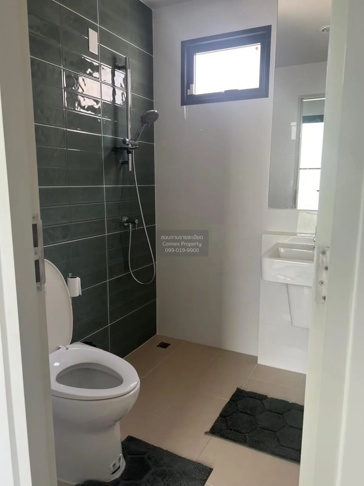 ขายบ้าน  สราญสิริ รามคำแหง หน้ากว้าง MRT-มีนบุร คลองสองต้นนุ่น เข