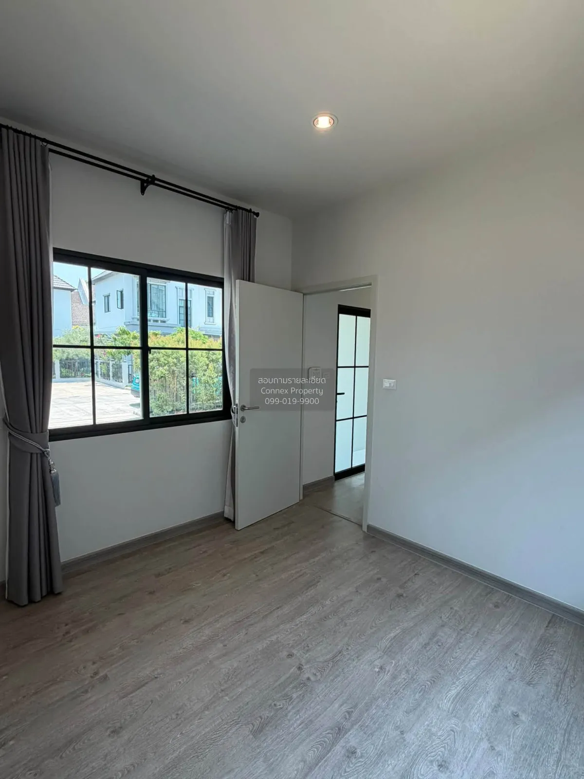For Sale House , Sanransiri Ramkhamhaeng , wide frontage , MRT-Mi