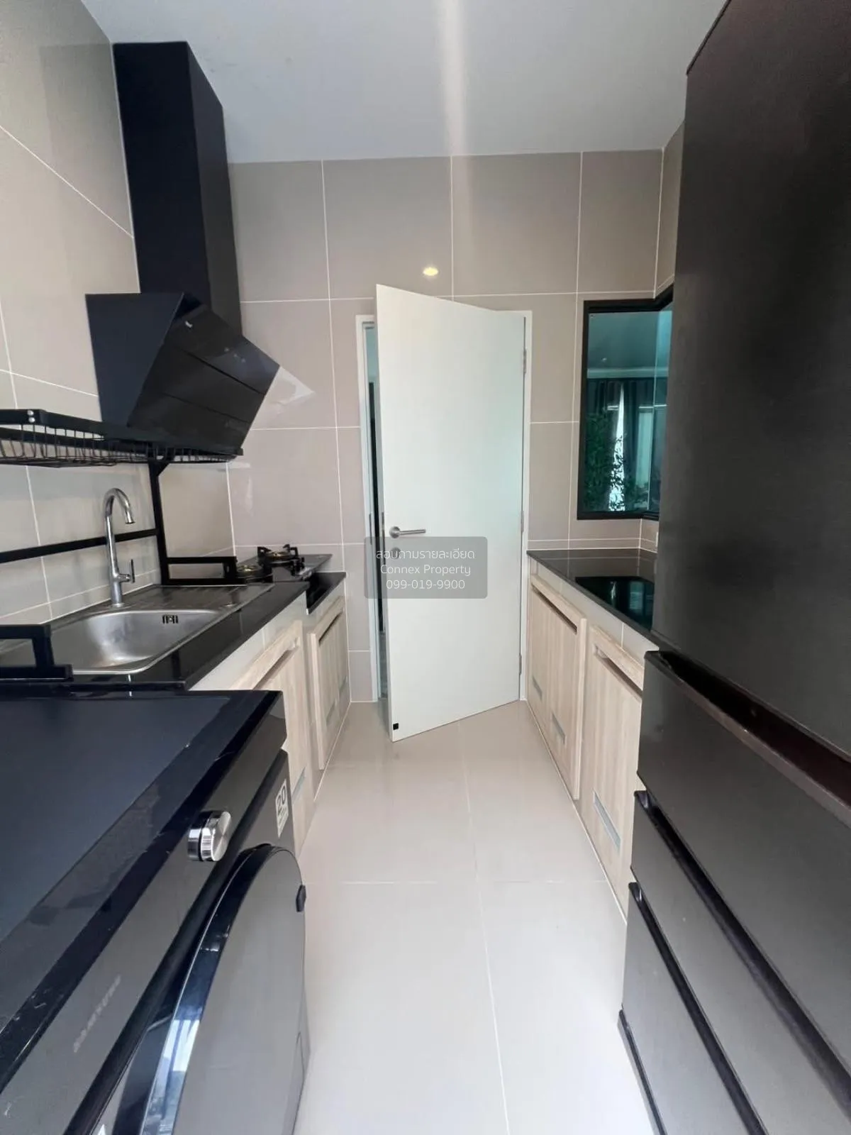 ขายบ้าน  สราญสิริ รามคำแหง หน้ากว้าง MRT-มีนบุร คลองสองต้นนุ่น เข