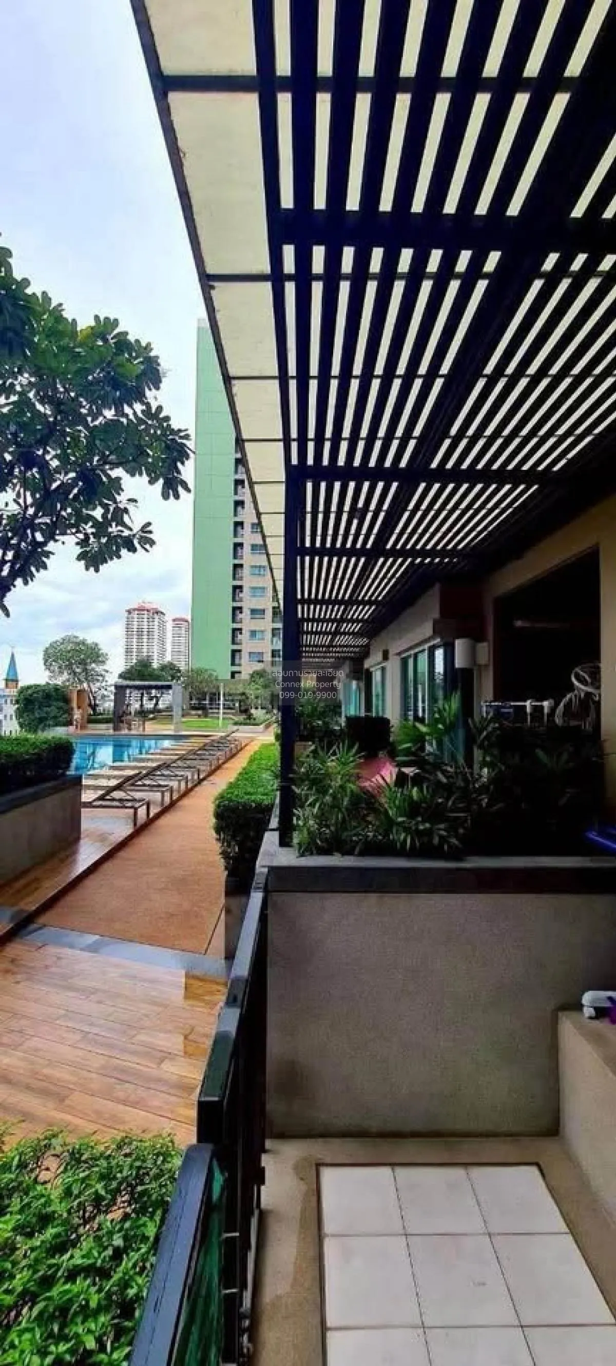 เช่าคอนโด  ลุมพินี เพลส ศรีนครินทร์ - หัวหมาก สเตชัน ARL-หัวหมาก 