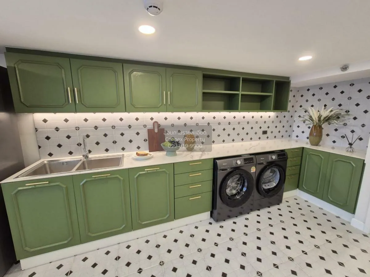 ขายคอนโด  ไซมิส พระราม 9 (แลนด์มาร์ค @MRTA Station) เพนท์เฮ้าส์ ห