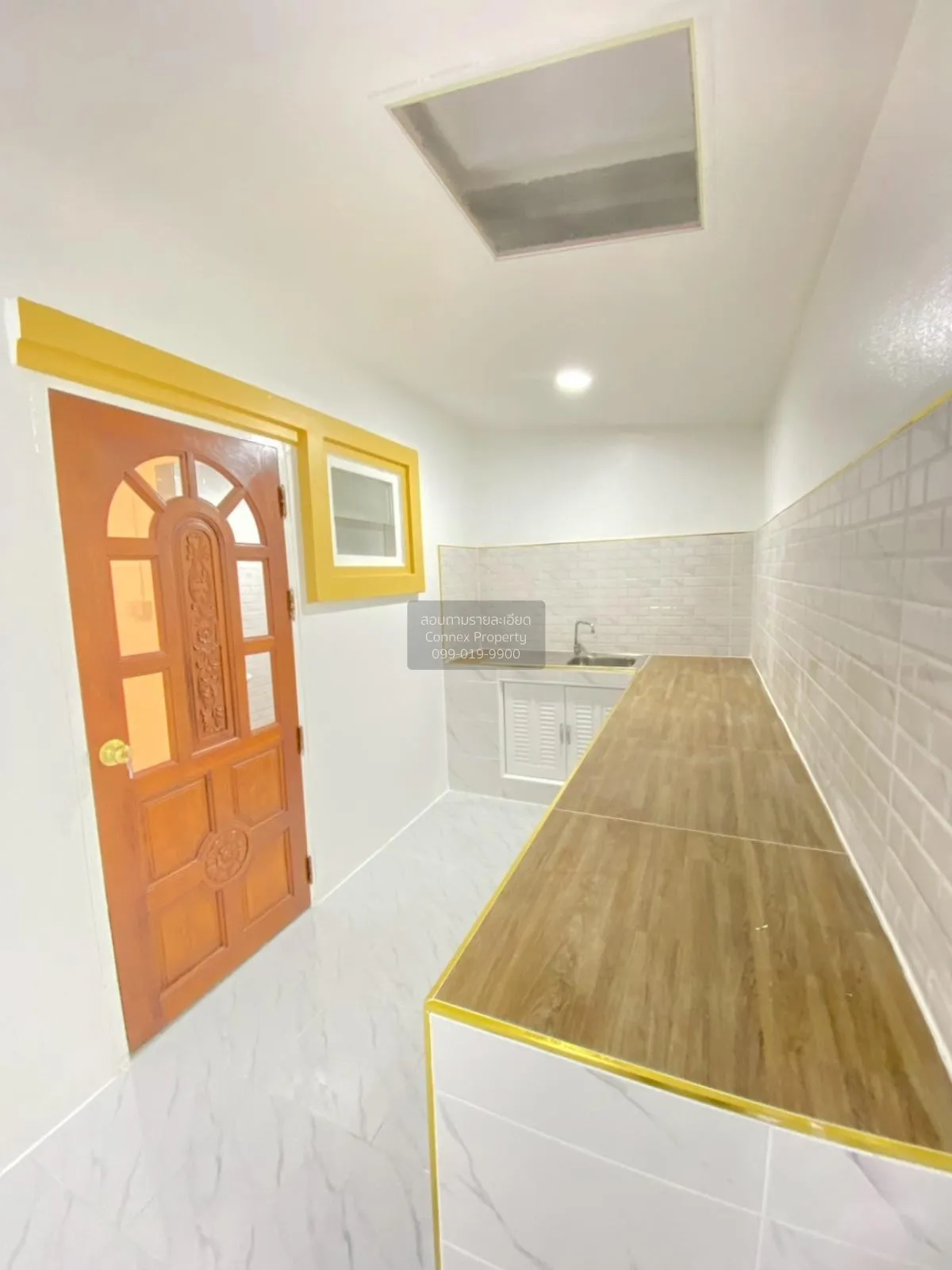 For Sale Townhouse/Townhome  , Baan Pruksa 30/1 Ban Kluai-Sai Noi