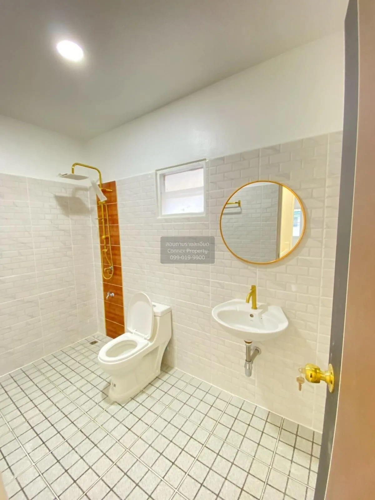 For Sale Townhouse/Townhome  , Baan Pruksa 30/1 Ban Kluai-Sai Noi