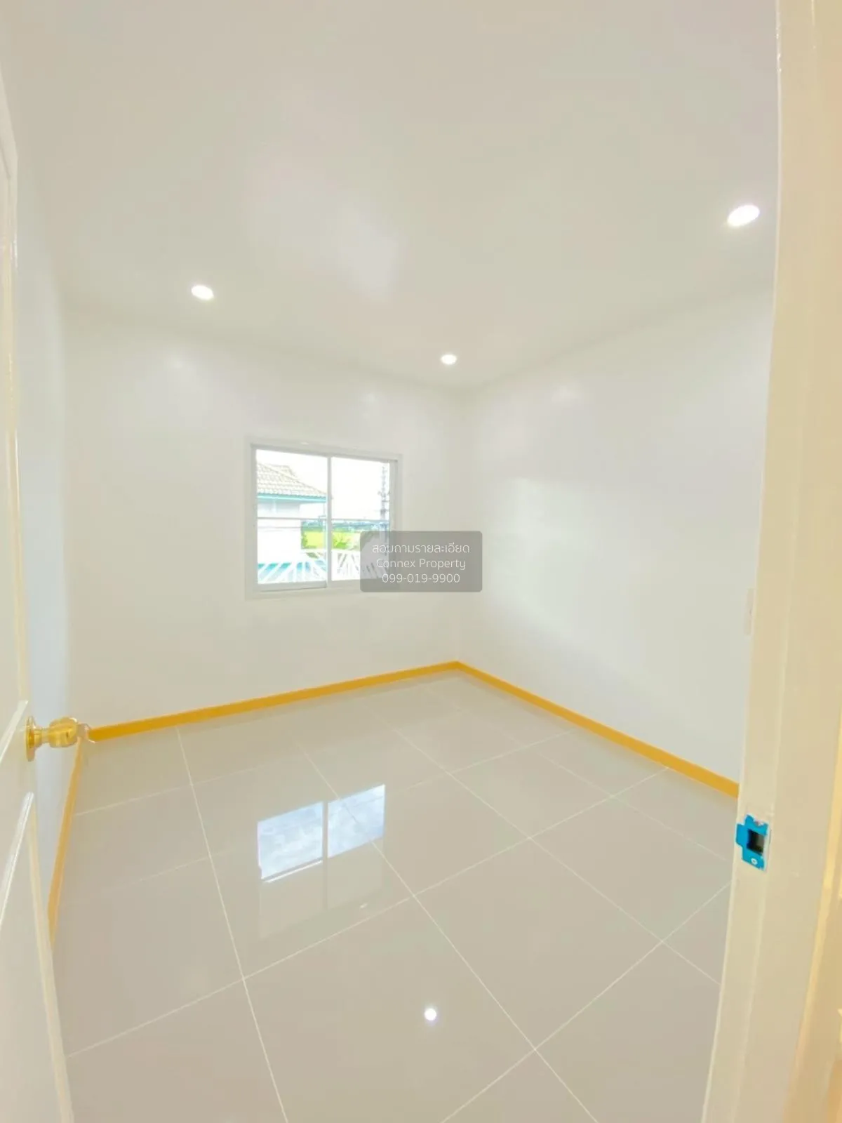 For Sale Townhouse/Townhome  , Baan Pruksa 30/1 Ban Kluai-Sai Noi