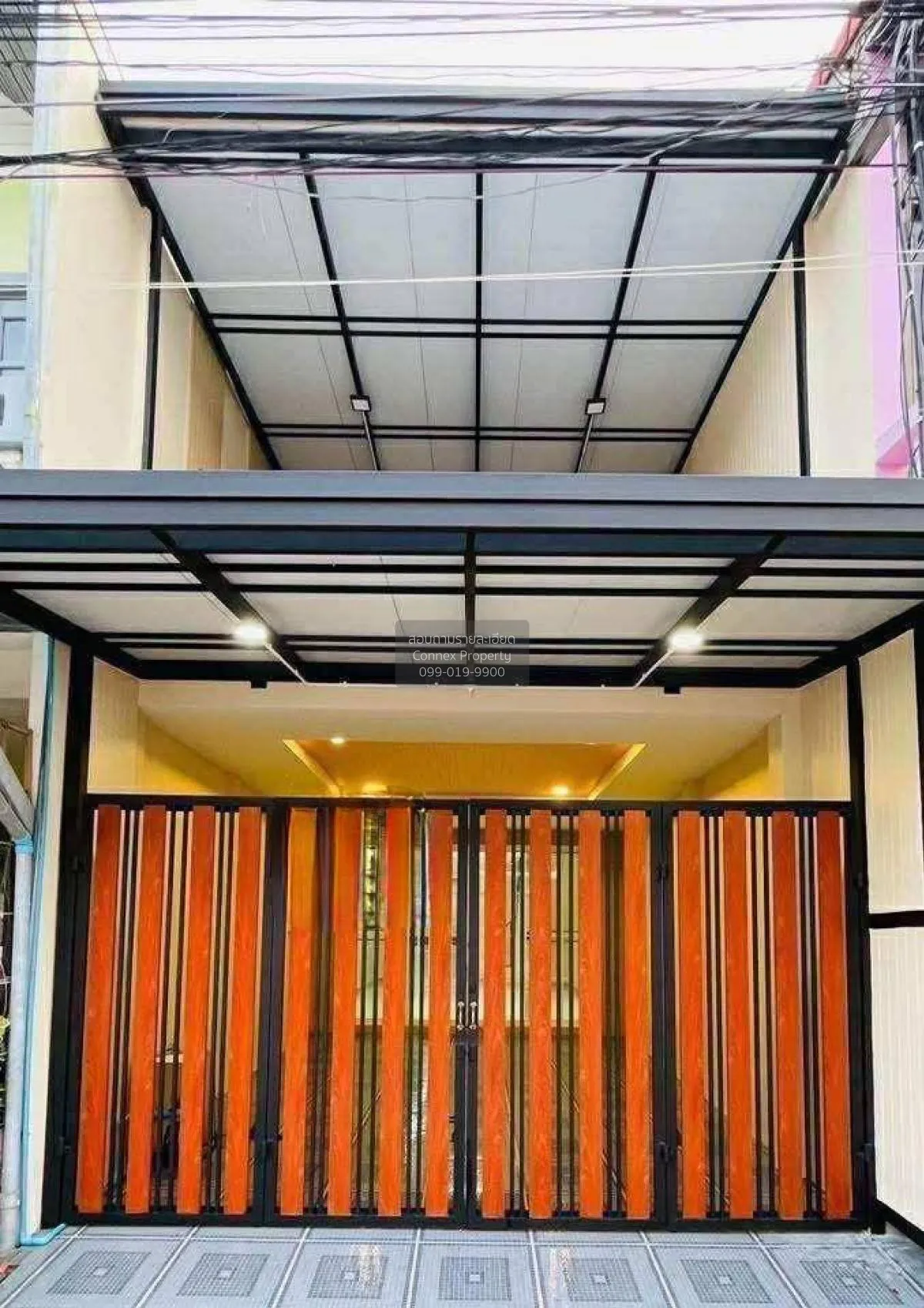 For Sale Townhouse/Townhome  , Moobaan Sena Villa 84 , newly reno 1