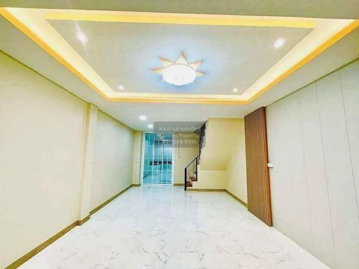 For Sale Townhouse/Townhome  , Moobaan Sena Villa 84 , newly reno 2