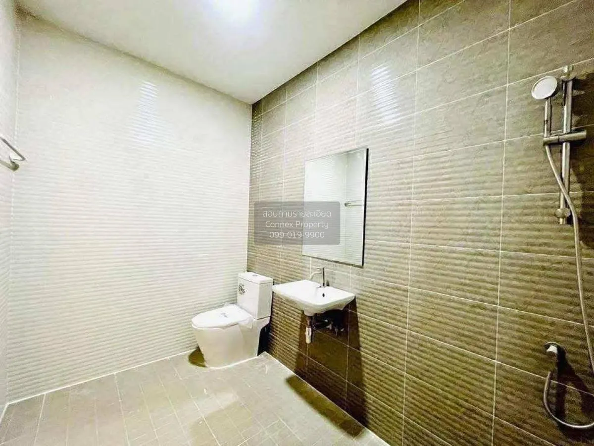 For Sale Townhouse/Townhome  , Moobaan Sena Villa 84 , newly reno