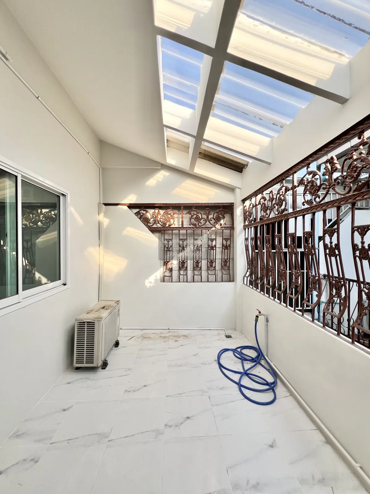 ขายทาวน์เฮ้าส์/ทาวน์โฮม  หมู่บ้าน เสนาวิลล่า 84 รีโนเวทใหม่ คลองจ