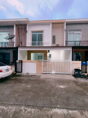 For Sale Townhouse/Townhome  , BAAN PRUKSA 86/2 LADKRABANG – SUVARNABHUMI , Lat Krabang , Lat Krabang , Bangkok , CX-134825