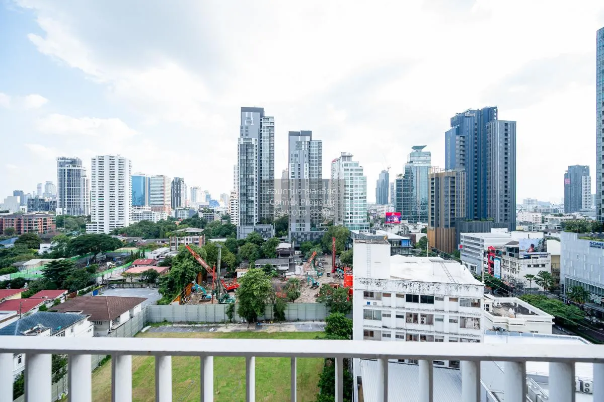 ขายคอนโด  เอช คิว ทองหล่อ BTS-ทองหล่อ คลองตันเหนือ เขต วัฒนา กรุง