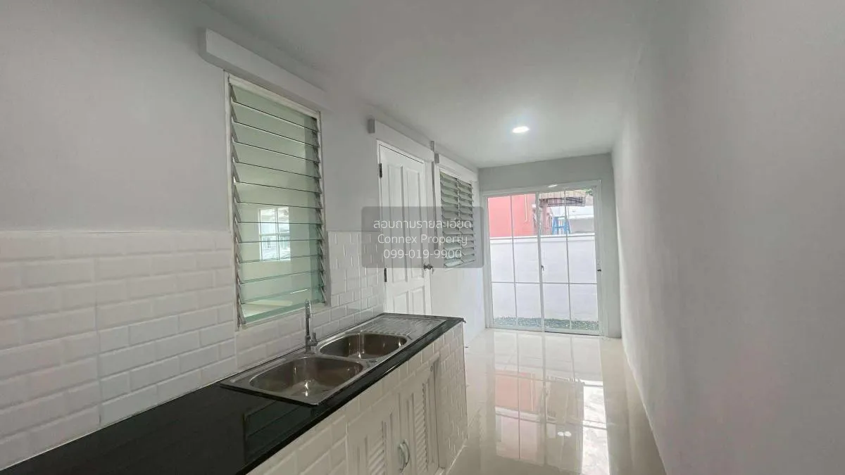 For Sale House , Chuan Chuen On Nut , wide frontage , newly renov
