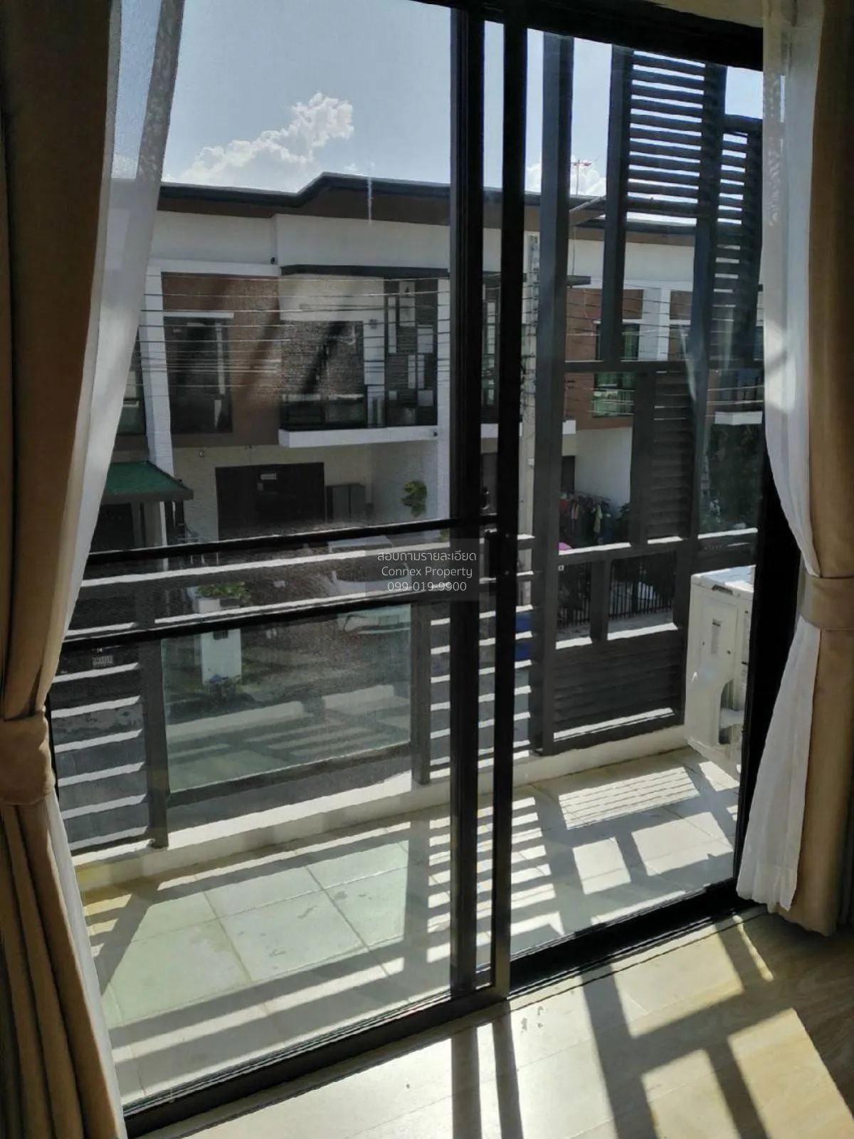 เช่าทาวน์เฮ้าส์/ทาวน์โฮม  ไอฟีล บางนา ดอกไม้ เขต ประเวศ กรุงเทพ C