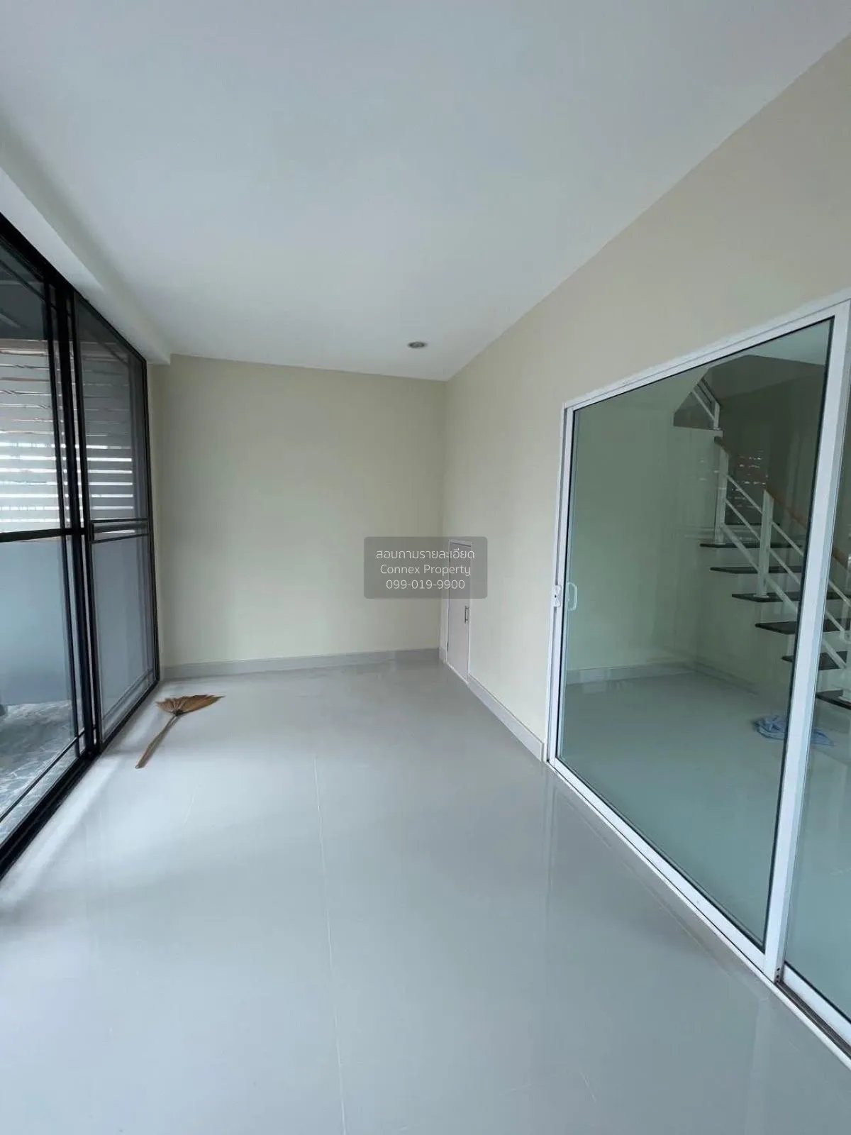 For Rent Townhouse/Townhome  , Villette City Pattanakarn 38 , MRT