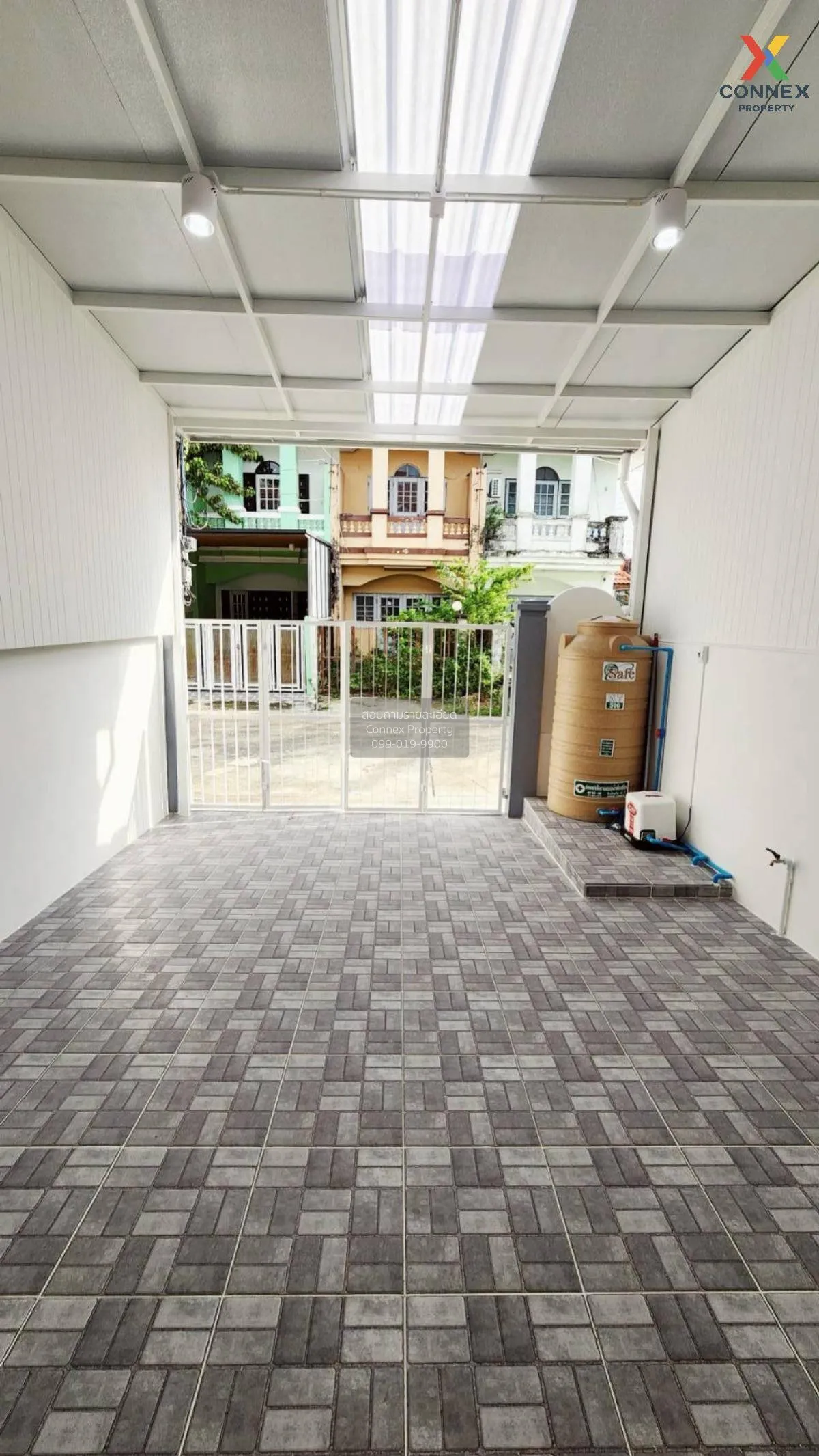 ขายทาวน์เฮ้าส์/ทาวน์โฮม  แพรมาพรเพลส รังสิต คลอง4 รีโนเวทใหม่ บึง 3