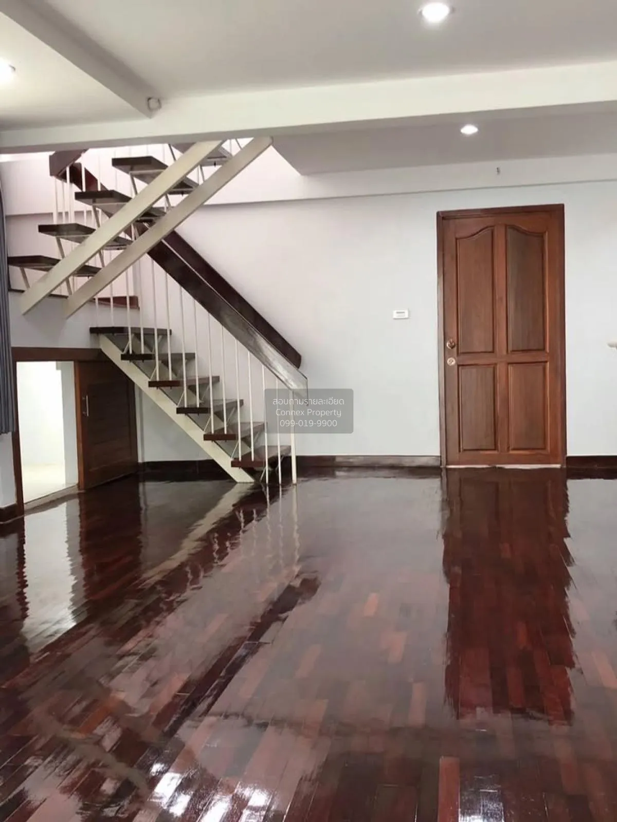 For Sale 2-storey detached house on Vibhavadi 16 , newly renovate