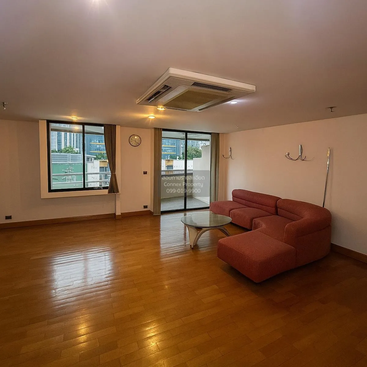 For Sale Condo , Las Colinas , high floor , MRT-Sukhumvit , Khlon 2