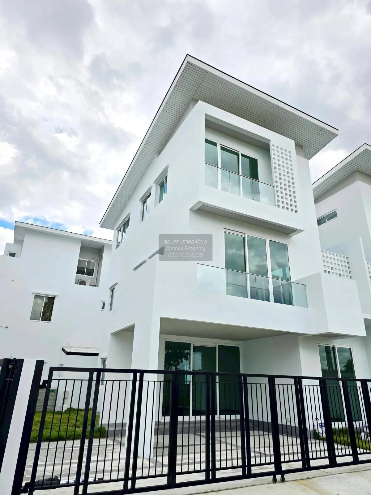 For Sale House , Nirvana Absolute Ekkamai - Ramintra , Saphan Sun 2