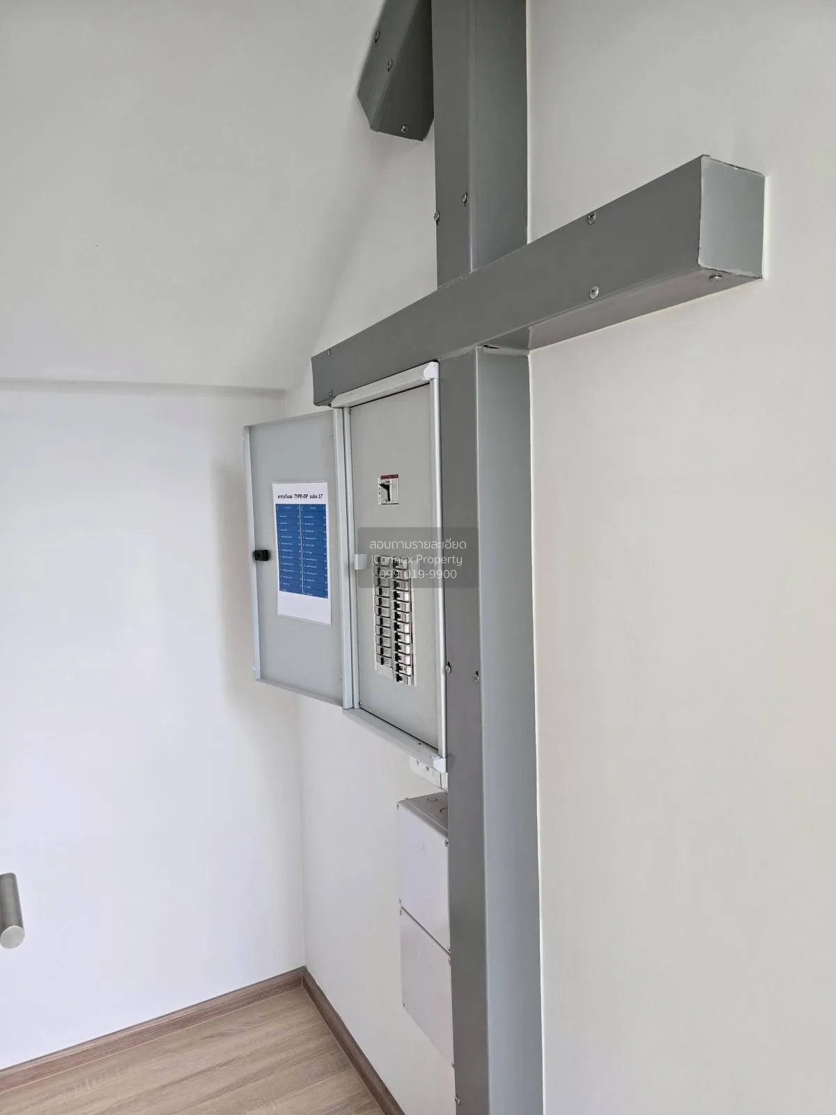 For Sale House , Nirvana Absolute Ekkamai - Ramintra , Saphan Sun