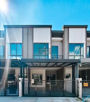For Sale Townhouse/Townhome  , V Compound Bangna - Srinakarin , Bang Kaeo , Bang Phli , Samut Prakarn , CX-135204