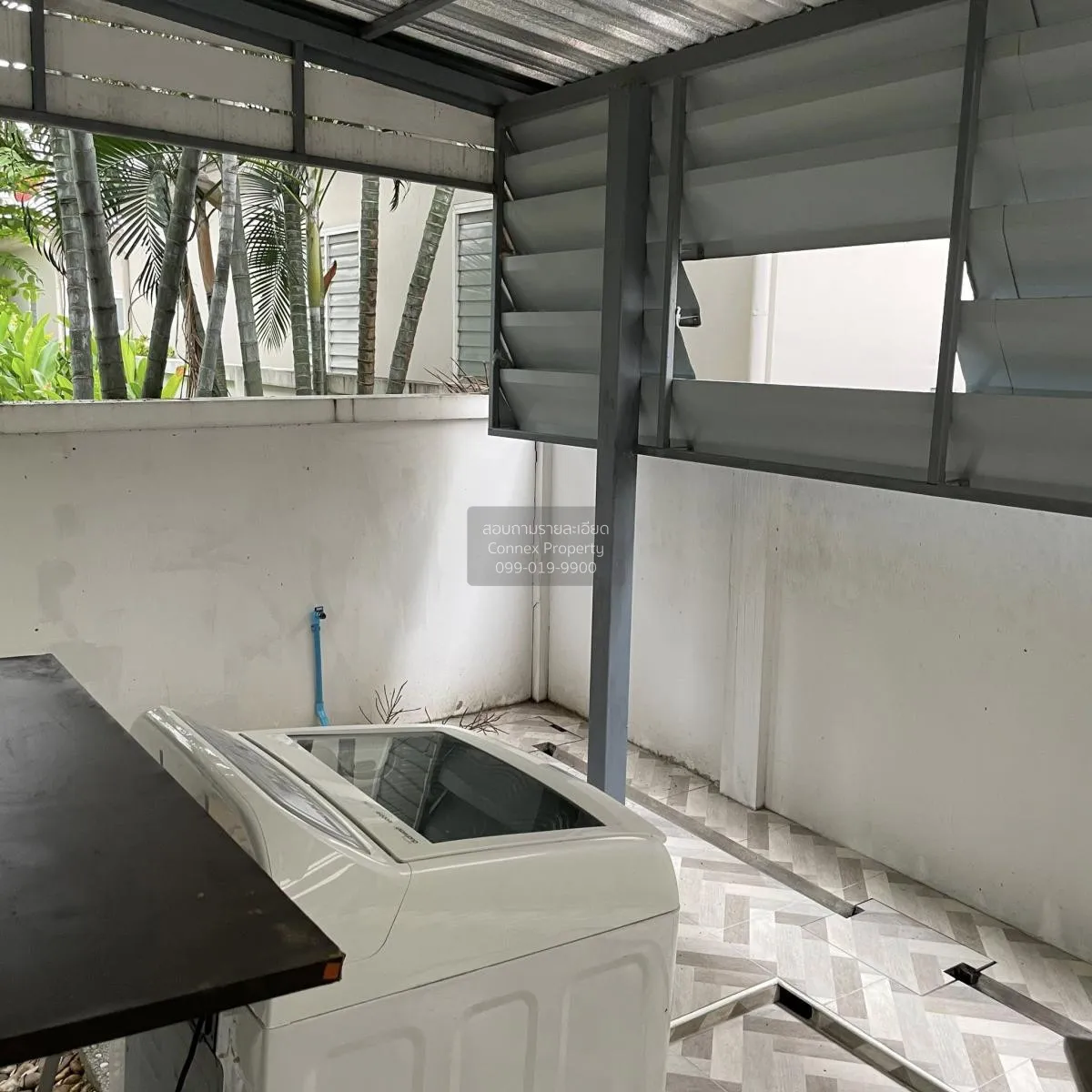 ขายบ้าน  มัณฑนา พระราม 9 - ศรีนครินทร์ MRT-ศรีกรีฑา (สายสีเหลือง)