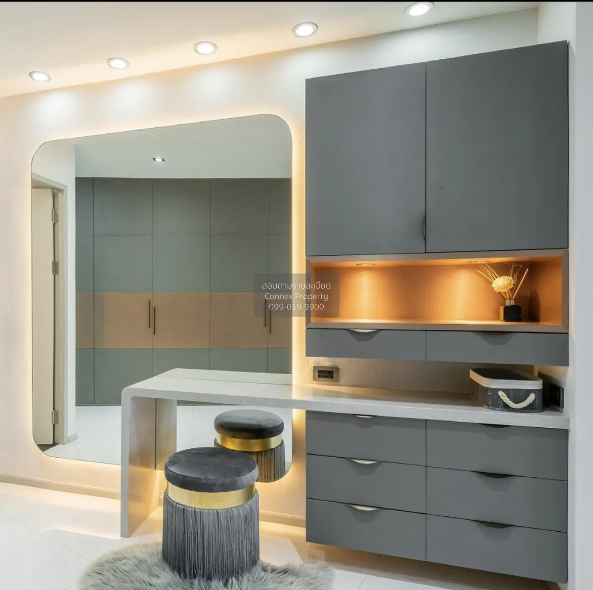 For Sale Condo , Suphakarn Condominium Chareonnakorn , BTS-Saphan