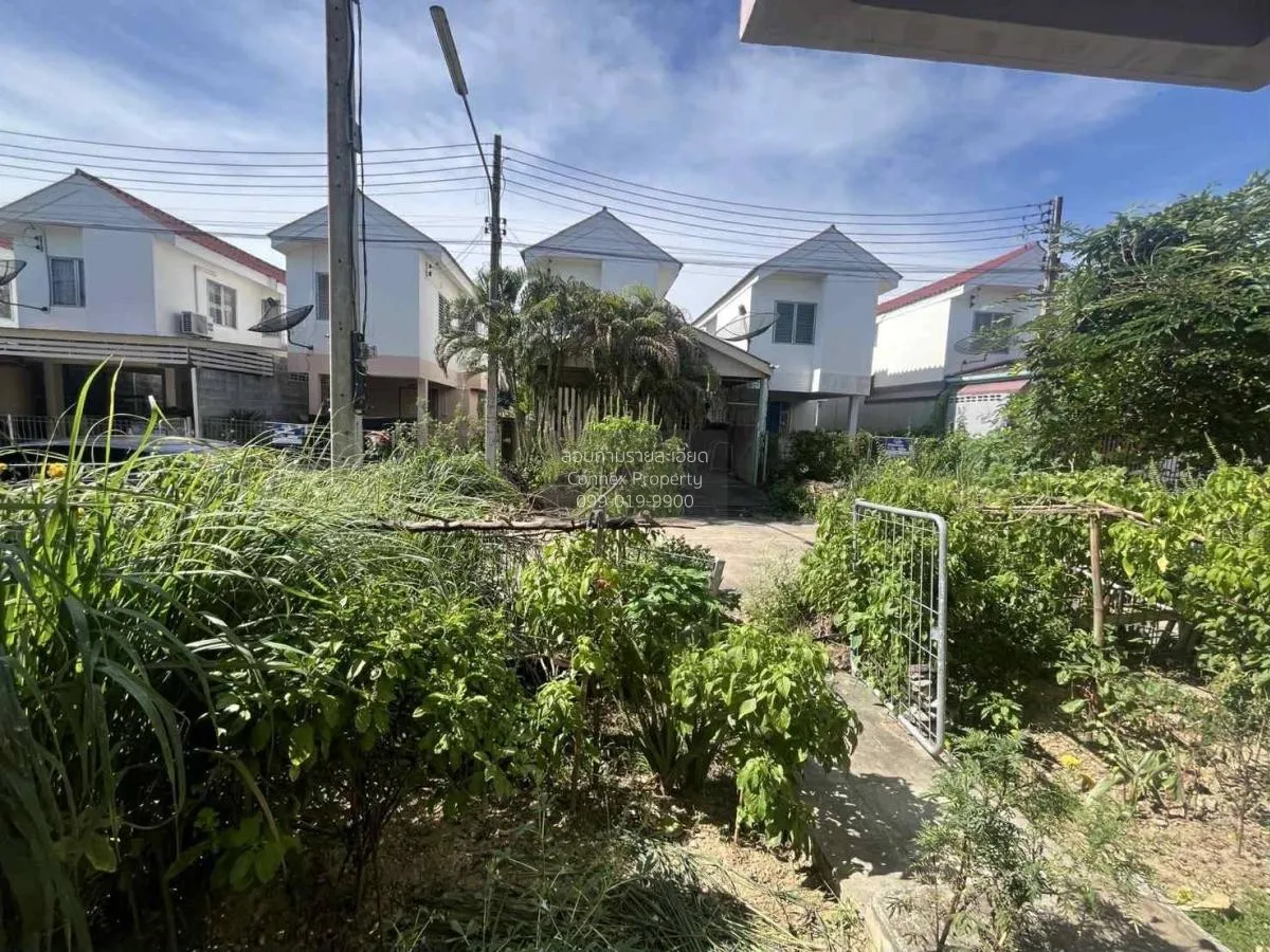 For Sale Wang Yen Community Housing Village, Plaeng Yao, Chachoen